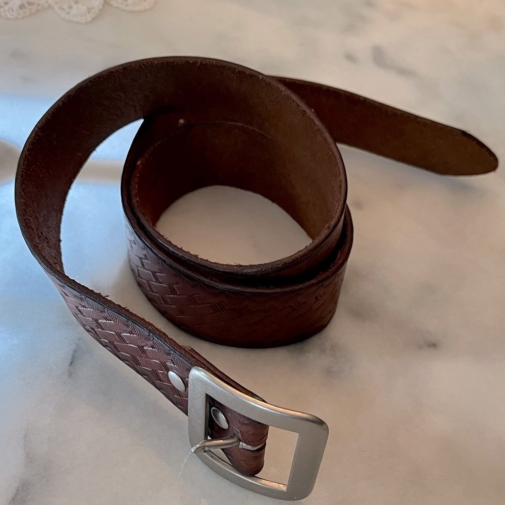 Mens J. Crew Brown Leather Belt with nickel buckle 42 inches length